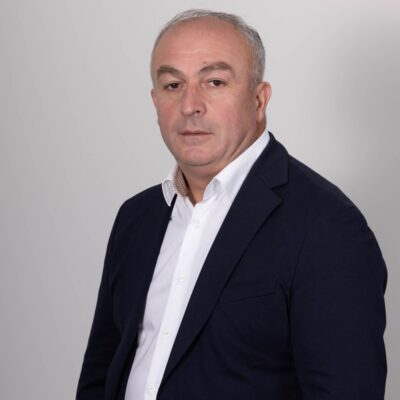 როსტომ მაგრაქველიძე